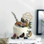 Stor Happy Birthday Tårtdekoration i Akryl – Svart och Guld för Födelsedagstårtor - Bild 4