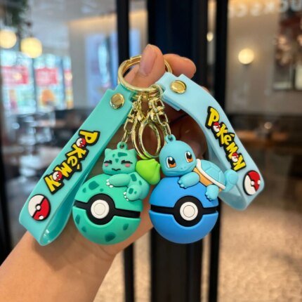 Pokémon Poké Ball nyckelringsset – Pikachu, Eevee och Charmander figurer