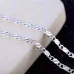 Modehalsband i 18K guld – 2 mm sidokedja - Bild 2