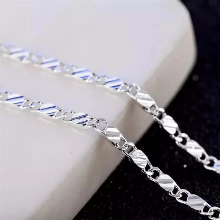 Modehalsband i 18K guld – 2 mm sidokedja - Bild 2