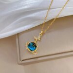Stjärnserie Halsband i Titanstål med Planet och Måne - Bild 3