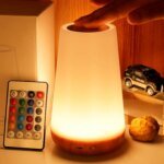 13 färgskiftande nattlampa med fjärrkontroll, touchfunktion och USB-uppladdning