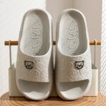 Sommartofflor för herr och dam – mode slippers med liten björn - Bild 5
