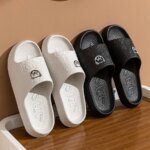 Sommartofflor för herr och dam – mode slippers med liten björn