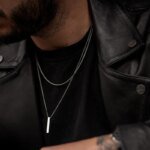 Tregradigt Herrhalsband med Vertikal 3D-Pelare