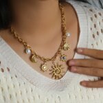 EILIECK Guldpläterat Halsband med Sol och Blomma