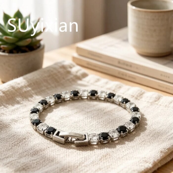 Exklusivt Svartvitt Zirkon Tennisarmband i Silver - Bild 4