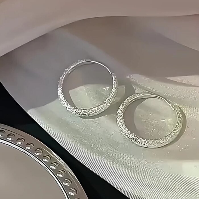 Silverskimrande Stjärnformade Creoler för Dam - Bild 3