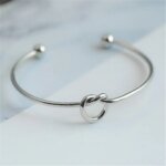 Armband i rostfritt stål – Vintageinspirerad design med flätad textur - Bild 4