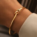 Armband i rostfritt stål – Vintageinspirerad design med flätad textur
