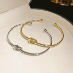 Armband i rostfritt stål – Vintageinspirerad design med flätad textur - Bild 5