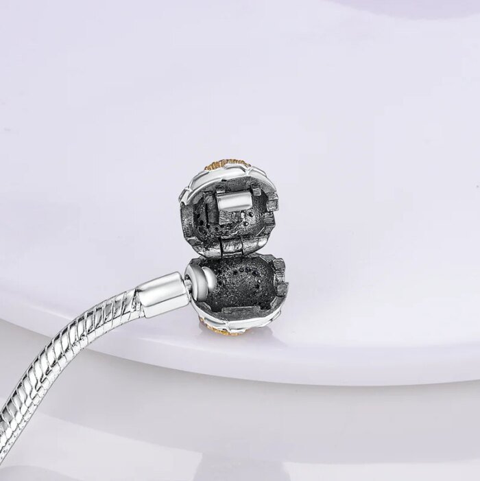 925 Sterling Silver Armband 17–20 cm – Stjärna, Måne, Sol och Fyrklöver med Grön Zirkon, Charmarmband som Present - Bild 4