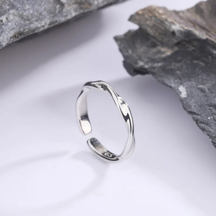 Enkla tvinnade ringar i 925 sterling silver – Stilren design för bröllop och fina smyckesgåvor - Bild 2