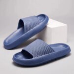 Mångsidiga tofflor för hem och strand – Halkfri design - Bild 5