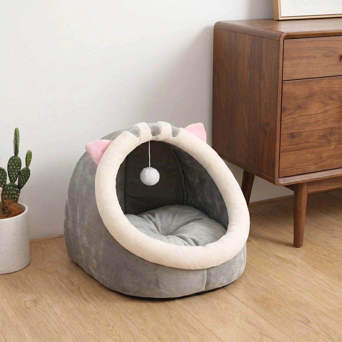 Söt och mjuk kattsäng med mysig grottdesign för djup sömn
