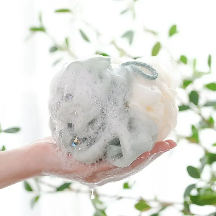 Duschsvamp i mesh – exfolierande badboll - Bild 4