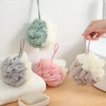 Duschsvamp i mesh – exfolierande badboll