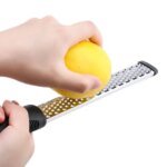 Multifunktionellt rostfritt rivjärn med ergonomiskt handtag - Bild 3