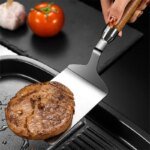 Robust Grillspatel i Rostfritt Stål med Trähandtag - Bild 2