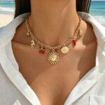 Chunky kedjehalsband i Y2K-stil – Hammrad sol med berlocker