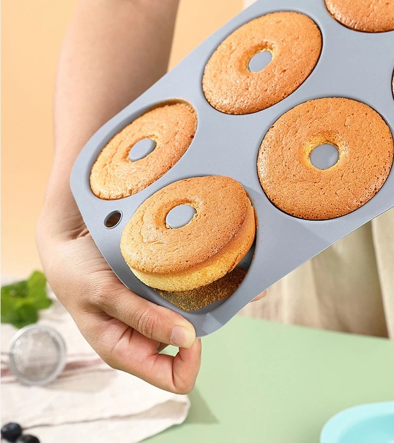 6-Facks Silikonform för Muffin och Donut