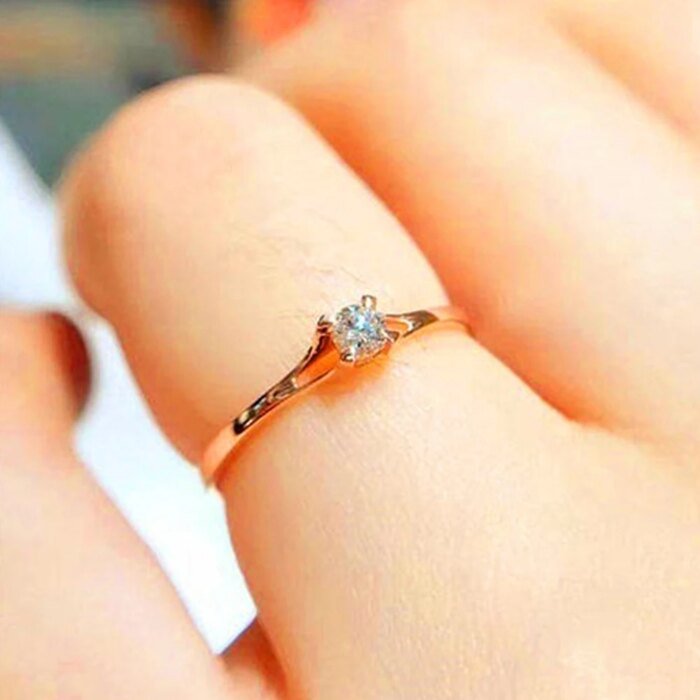 Huitan Minimalistisk Ring med 4 mm Cubic Zirconia – Elegant Förlovningsring & Smycke - Bild 5