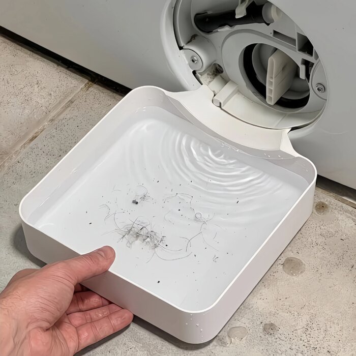 Droppskål för tvättmaskin med luddfilter och avloppsskydd - Bild 2