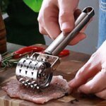Köttmörare i rostfritt stål med kavelmodell