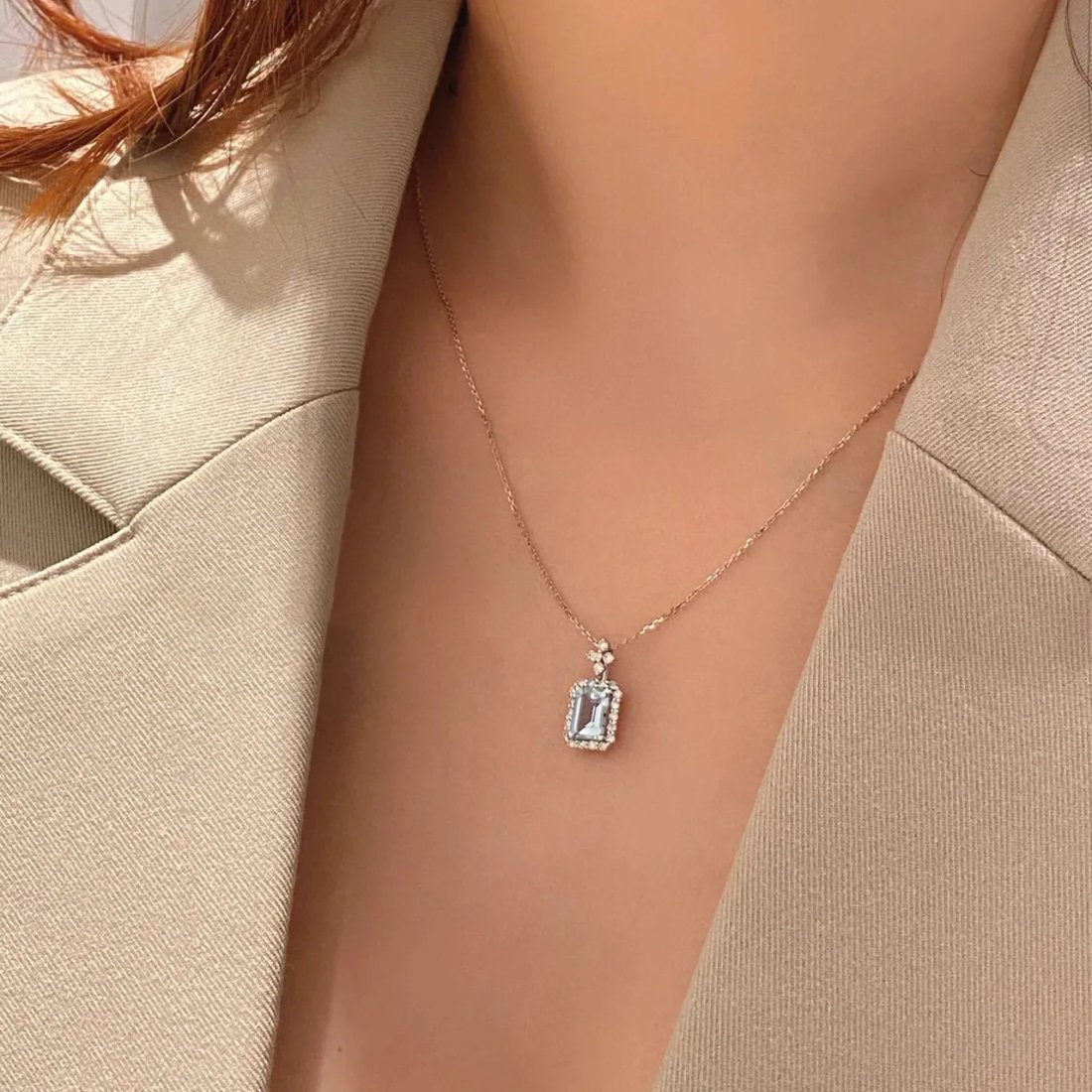 Kvadratiskt geometriskt silverhalsband i 925 sterling