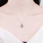 Charmigt geometriskt silverhalsband i 925 sterling - Image 2