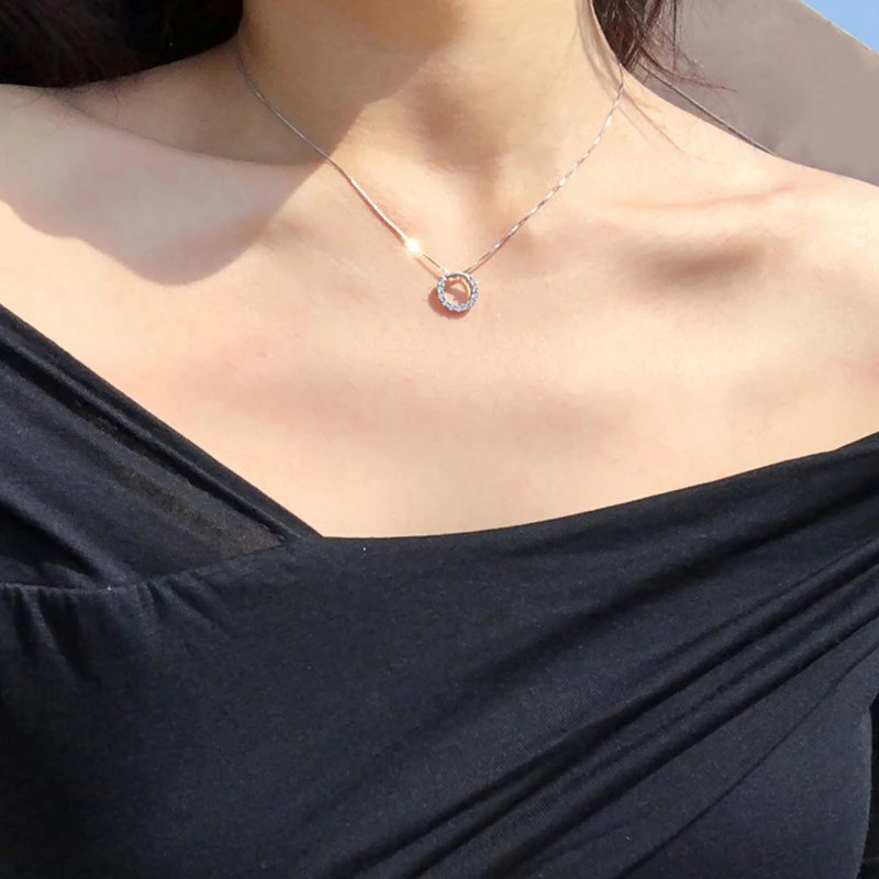 Ringformat silverhalsband i 925 sterling silver