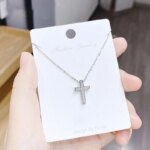Korshalsband i 925 sterling silver med stilren charm - Image 3