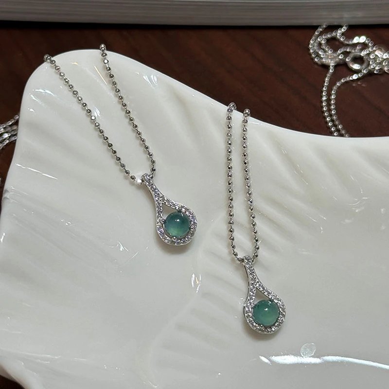 Geometriskt stilfullt silverhalsband i 925 sterling silver