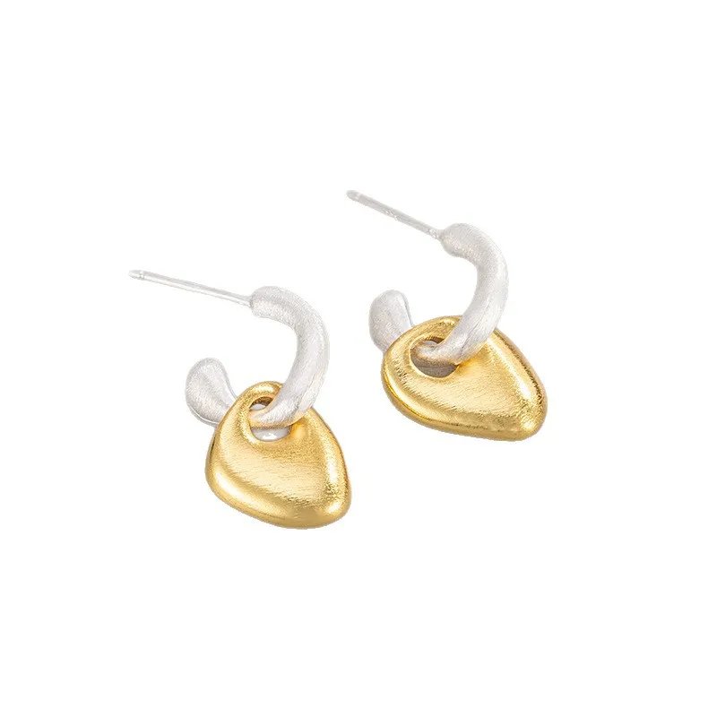 Geometriska charmsörhängen i 925 sterlingsilver