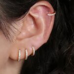 Glittrande cirkelörhängen i 925 sterlingsilver med zirkoner