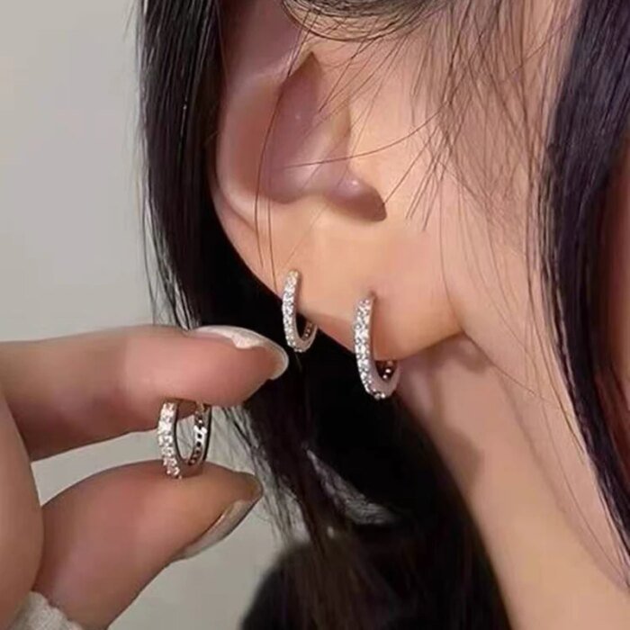 Glittrande cirkelörhängen i 925 sterlingsilver med zirkoner - Image 2