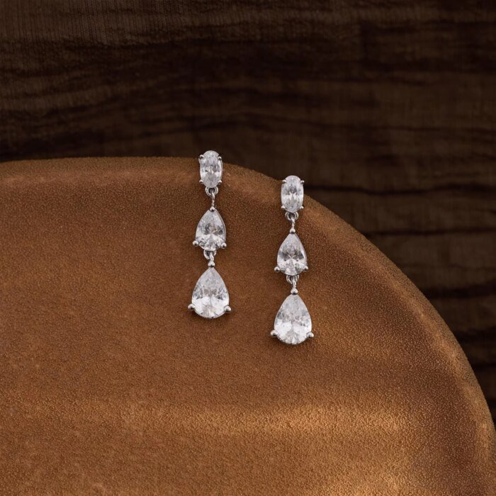 Långa örhängen i 925 sterlingsilver med charmerande stil - Image 2