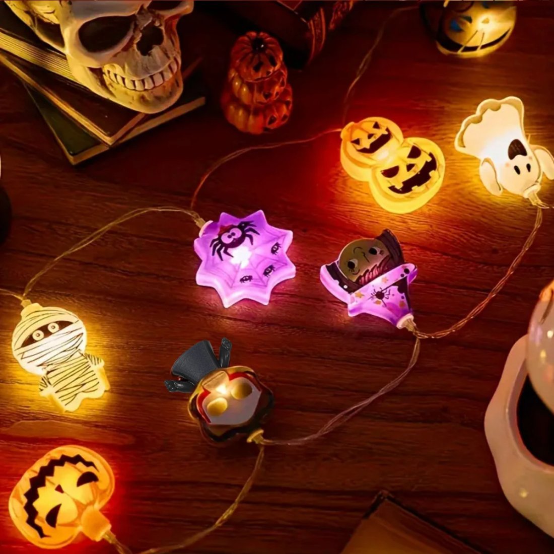 Batteridriven Halloween LED-ljusslinga med dekorationer